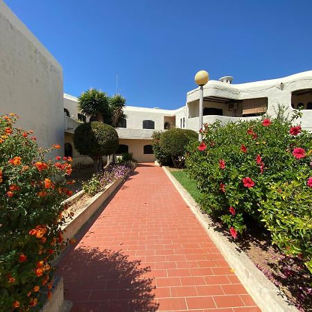 Peaceful & Spacious Apt With Parking & Queen Bed Carvoeiro  Dış mekan fotoğraf